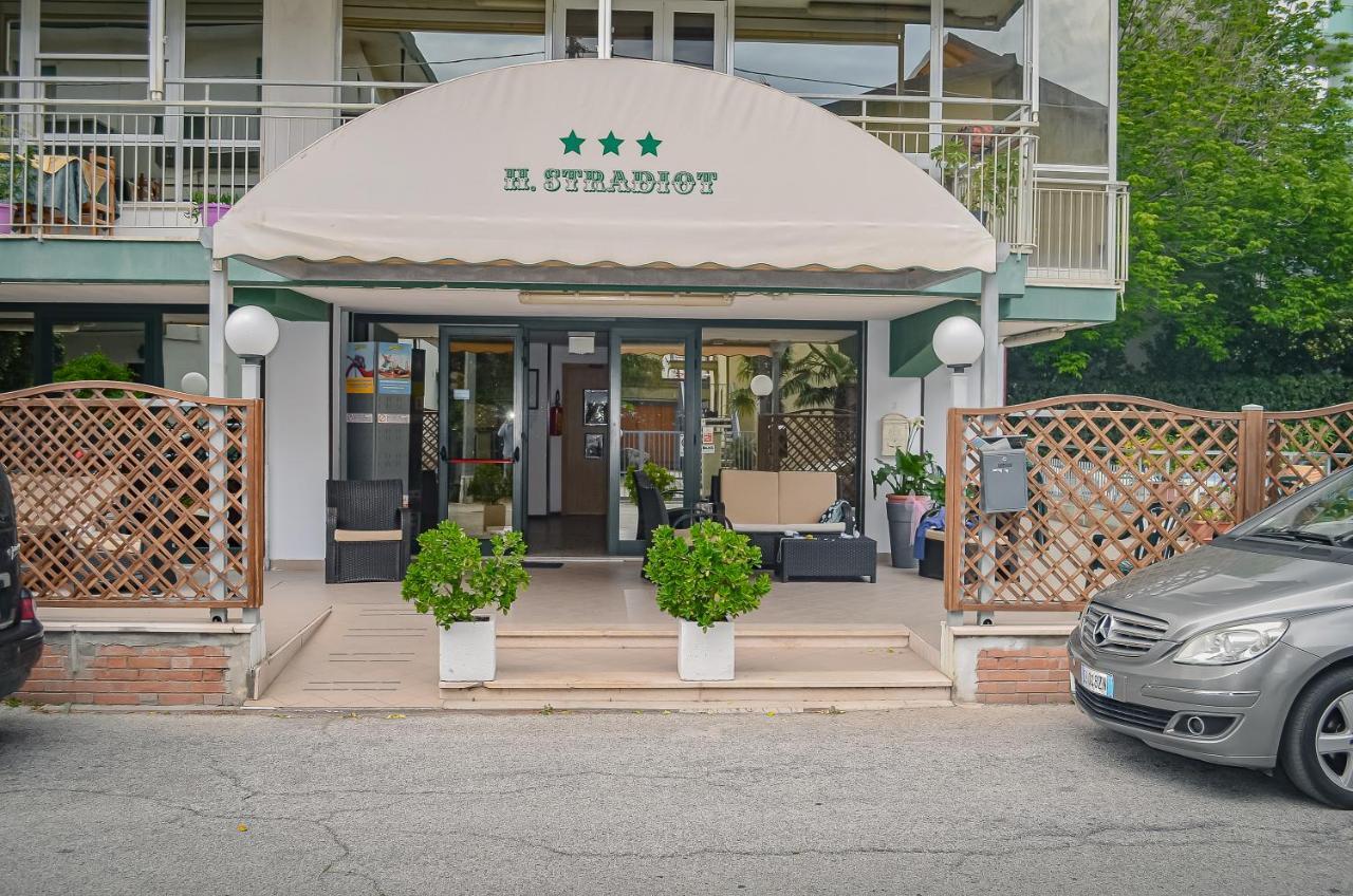 Hotel Stradiot Ρίμινι Εξωτερικό φωτογραφία