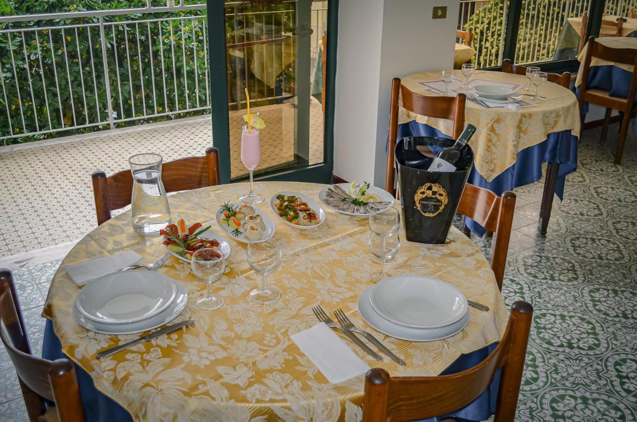 Hotel Stradiot Ρίμινι Εξωτερικό φωτογραφία