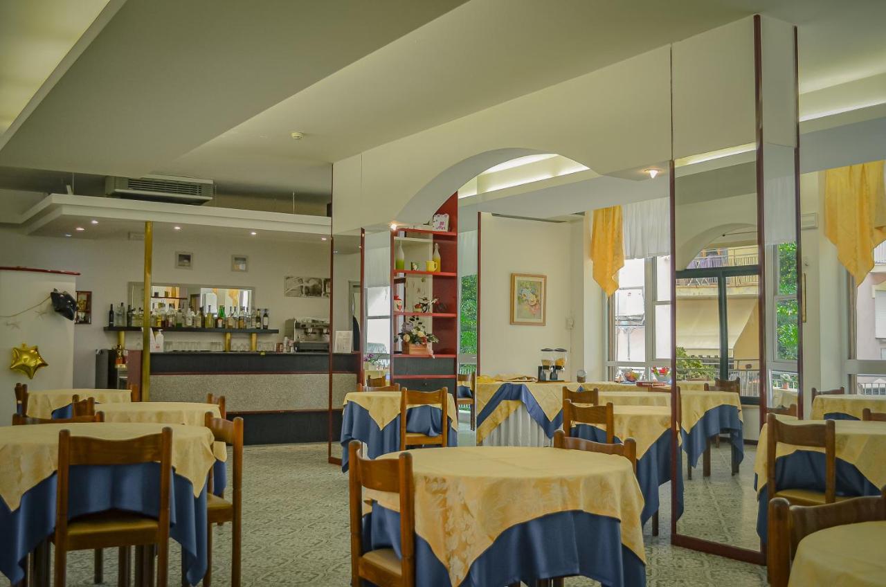 Hotel Stradiot Ρίμινι Εξωτερικό φωτογραφία